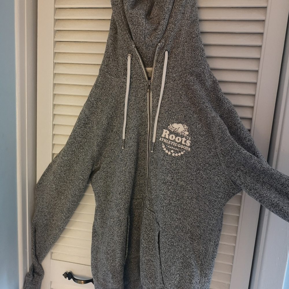 Roots zip up hoodie